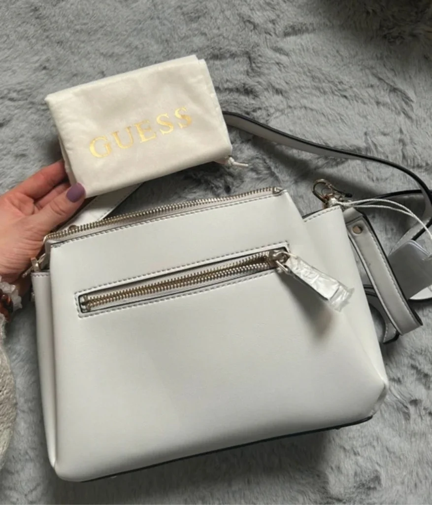 👜 Guess schoudertas – Ecru / Crème – Nieuw met etiket 👜 – photo 8
